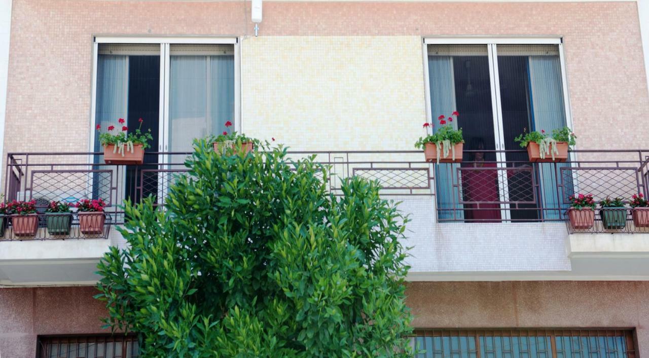 Ferienwohnung Emiolia Milazzo Exterior foto